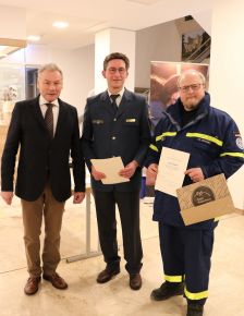 THW-Einsatzkräfte erhalten Bundesflutmedaille - Fluthilfe 2021 © Kreis Paderborn